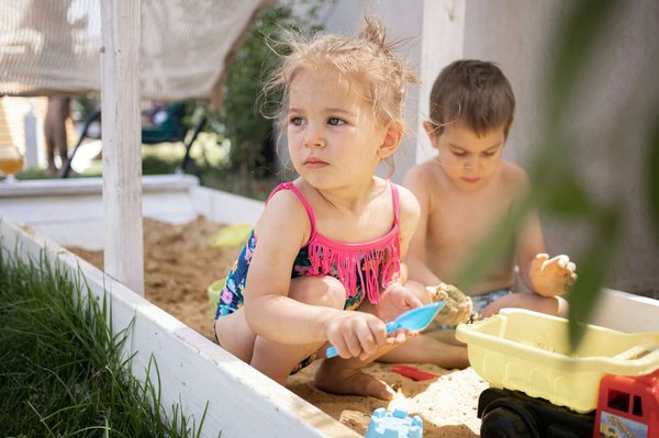 Où trouver des maillots de bain anti-UV enfant ?